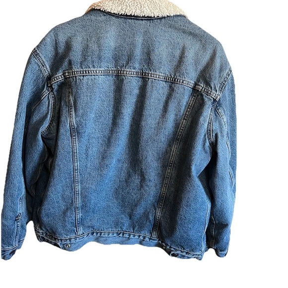 Levi’s Sherpa Trucker Jacket 16365-0044 Men’s Size L Light Blue Denim EXC cond - Picture 4 of 13